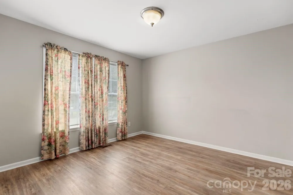 206 Oakland Avenue Greer, SC 29650