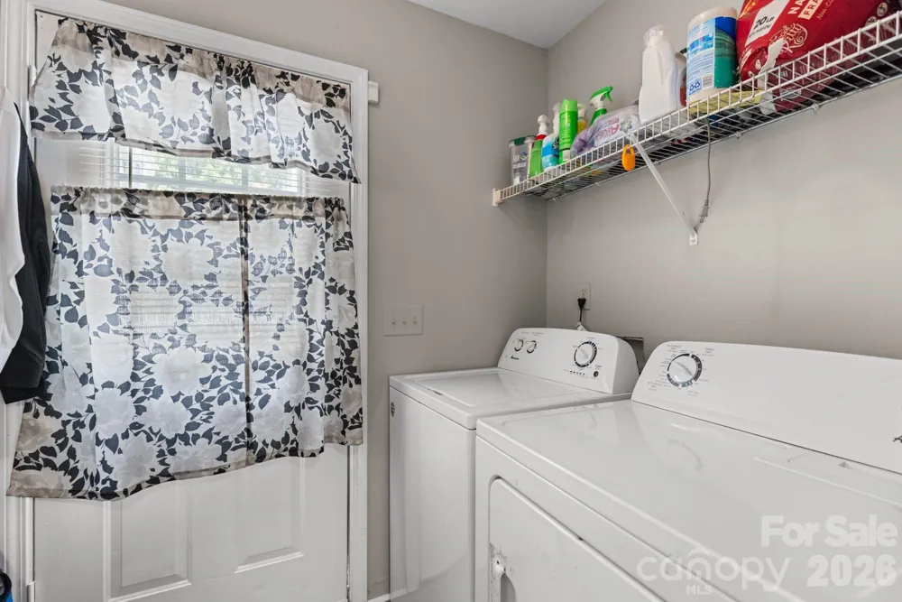 206 Oakland Avenue Greer, SC 29650