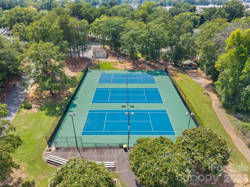 206 Oakland Avenue Greer, SC 29650