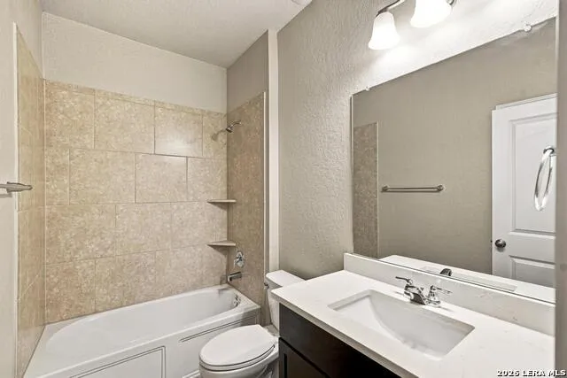 2112 Bailey Forest San Antonio, TX 78253