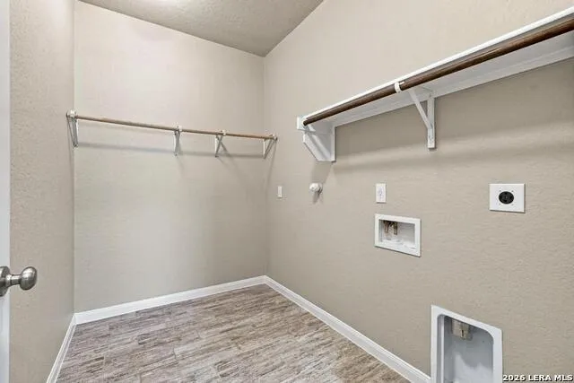 2112 Bailey Forest San Antonio, TX 78253