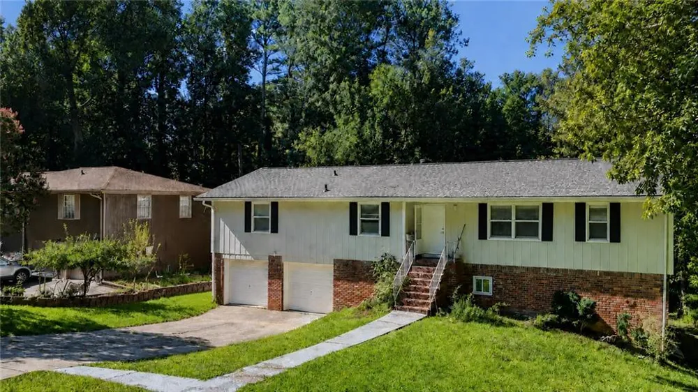 1563 Greenwood Drive Norcross, GA 30093