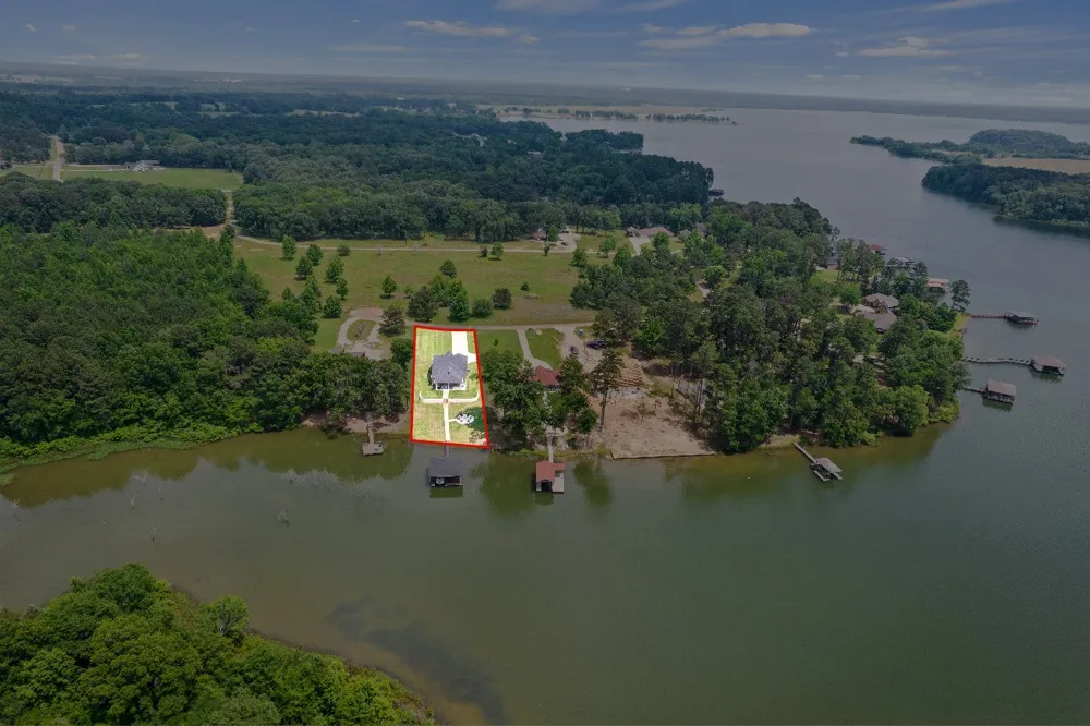 419 Lost Lake Trail Mt Pleasant, TX 75455