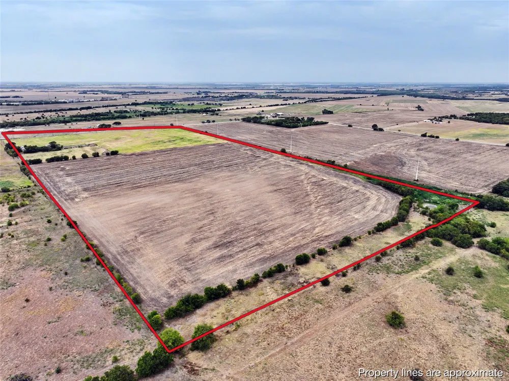 272 HCR-3106 Abbott, TX 76621