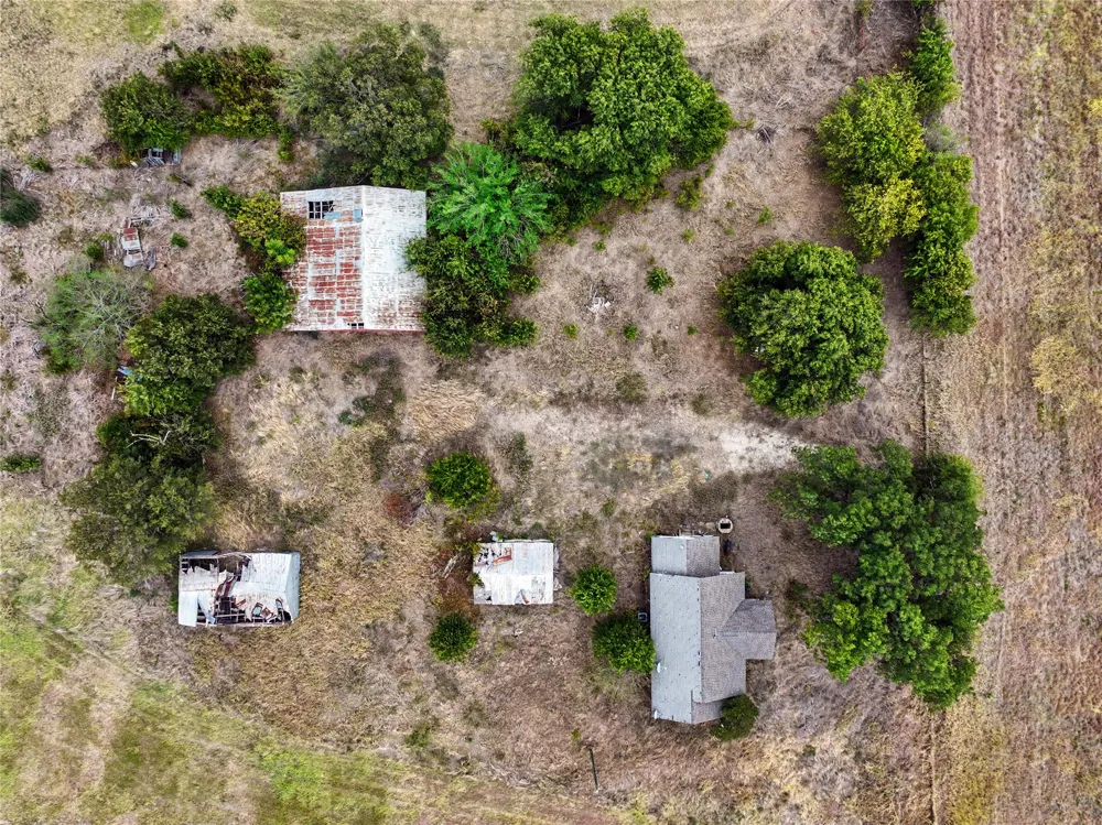 272 HCR-3106 Abbott, TX 76621