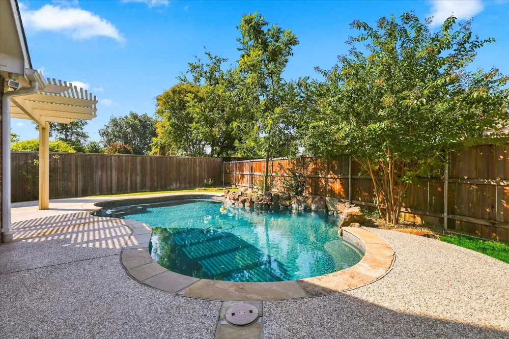 613 Bella Vista Drive Coppell, TX 75019