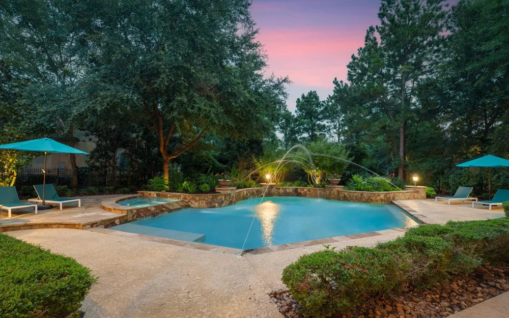 39 Palmiera Circle The Woodlands, TX 77382