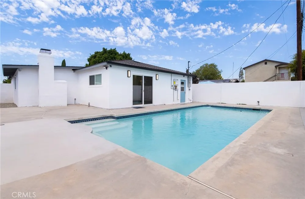 20408 Clarkdale Lakewood, CA 90715
