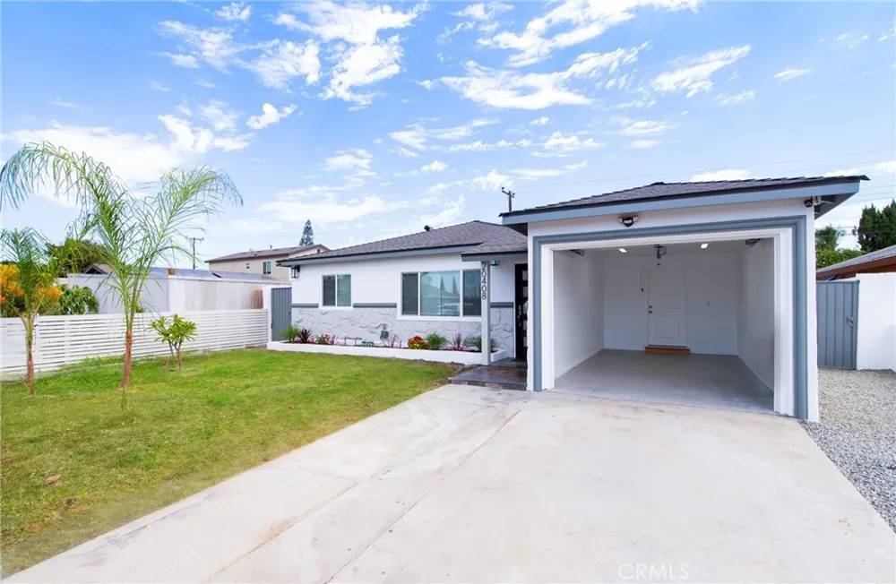 20408 Clarkdale Lakewood, CA 90715