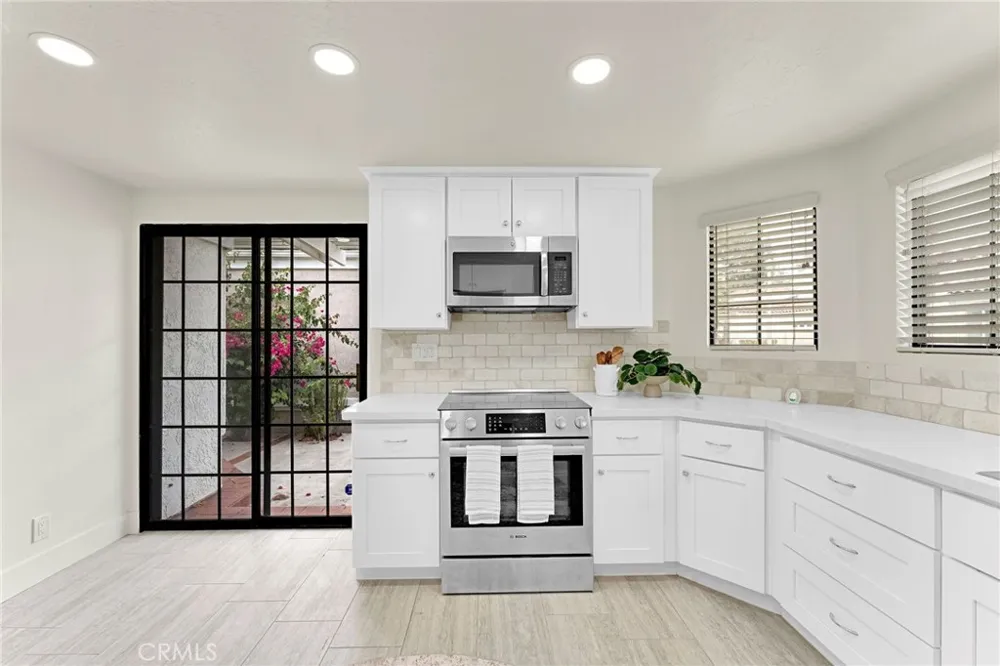28404 Buena Vis Mission Viejo, CA 92692