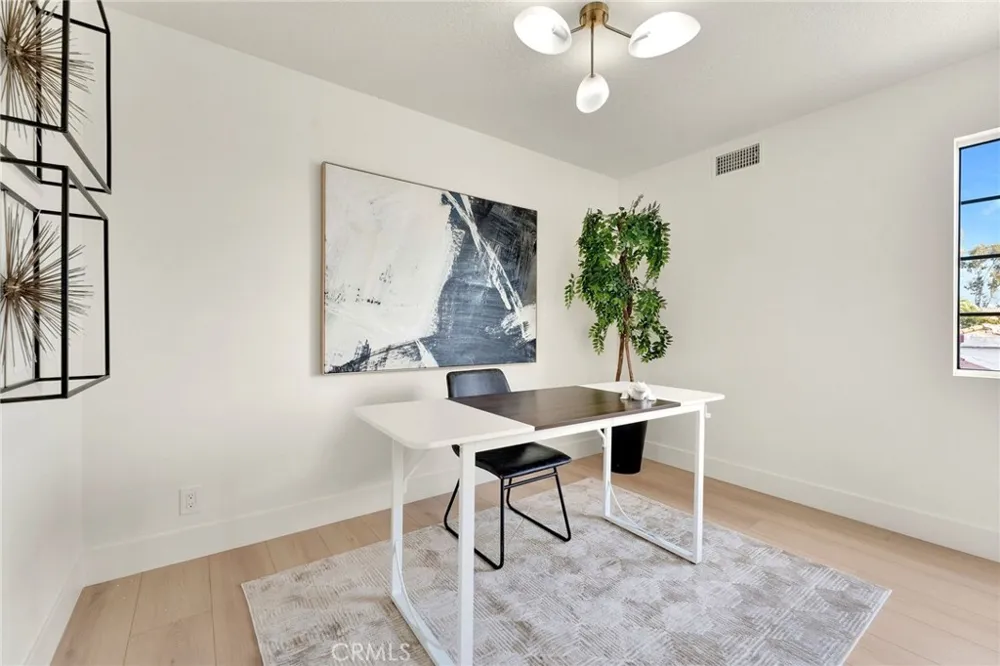 28404 Buena Vis Mission Viejo, CA 92692