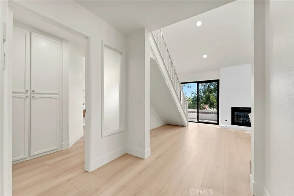 28404 Buena Vis Mission Viejo, CA 92692