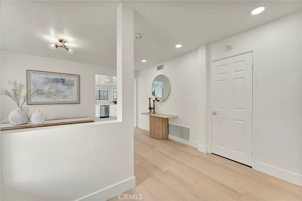 28404 Buena Vis Mission Viejo, CA 92692