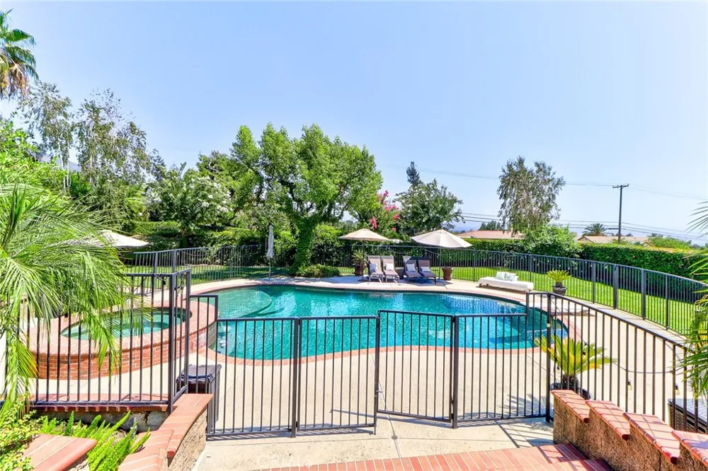 5341 Aquamarine Rancho Cucamonga, CA 91701