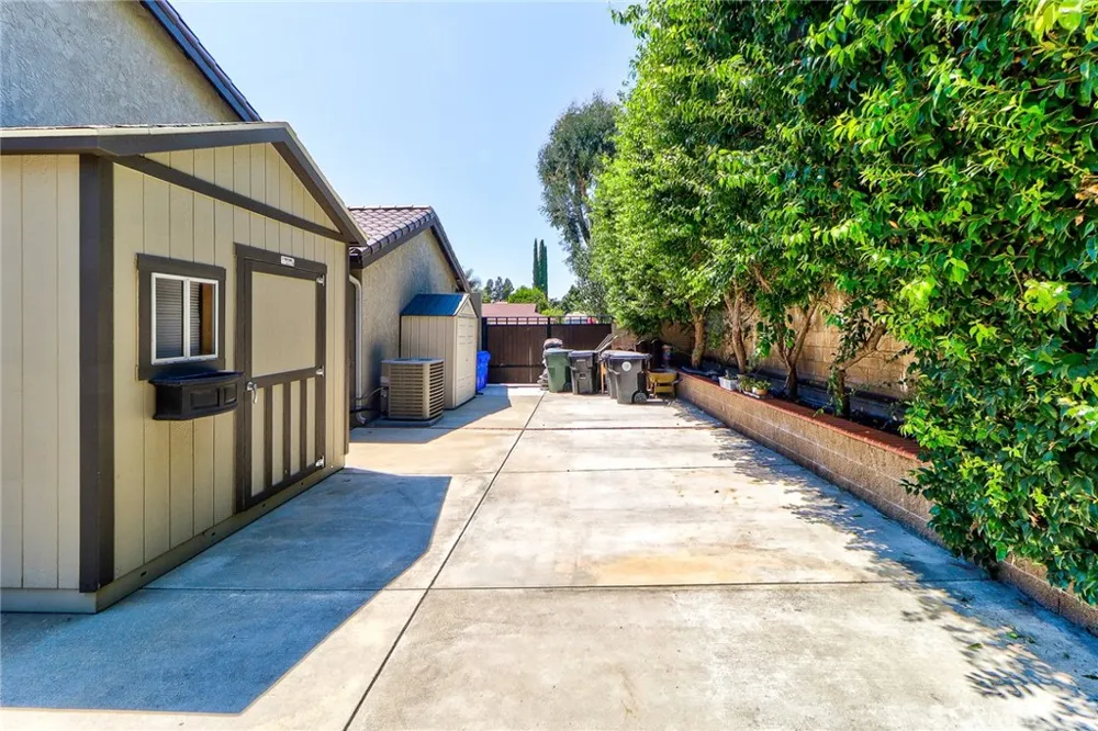 5341 Aquamarine Rancho Cucamonga, CA 91701