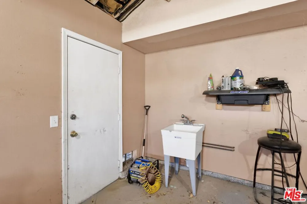 36442 Peridot Lane Palmdale, CA 93550
