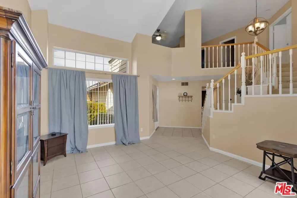 36442 Peridot Lane Palmdale, CA 93550