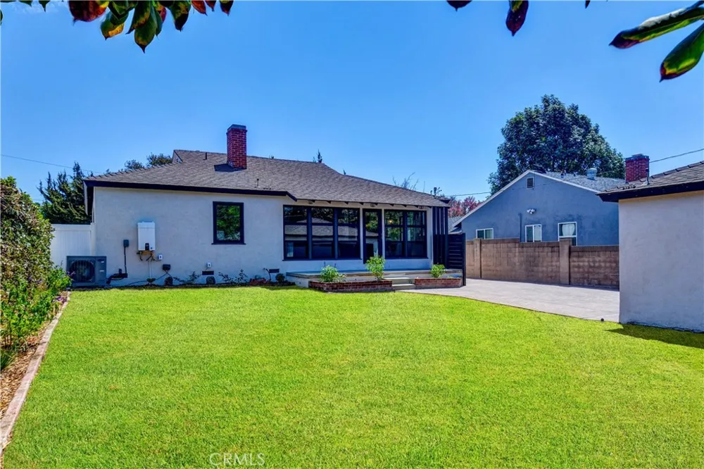 8029 Griffith Whittier, CA 90602