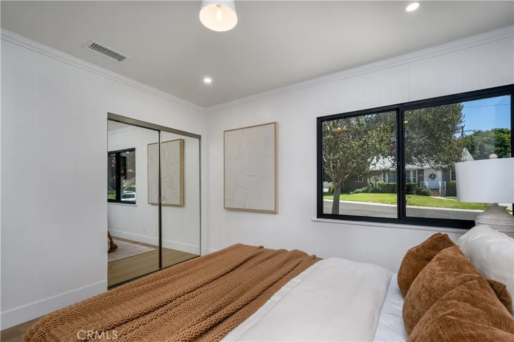 8029 Griffith Whittier, CA 90602