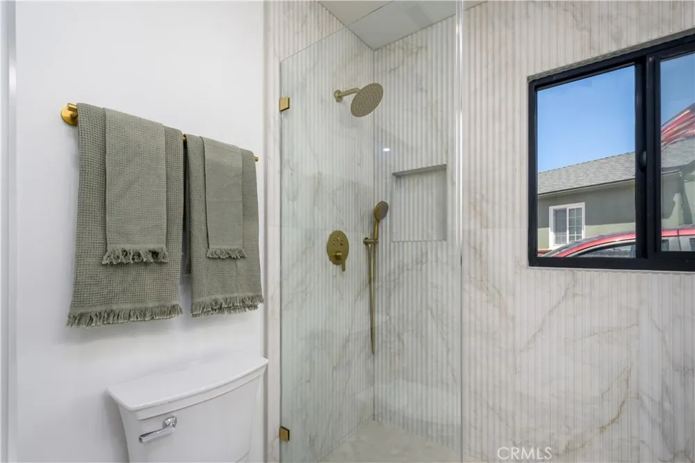 8029 Griffith Whittier, CA 90602