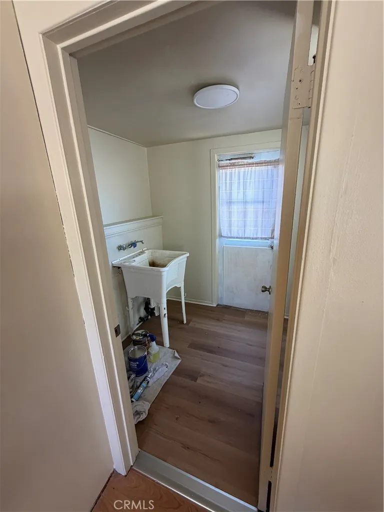 2053 Garfield Pasadena, CA 91104