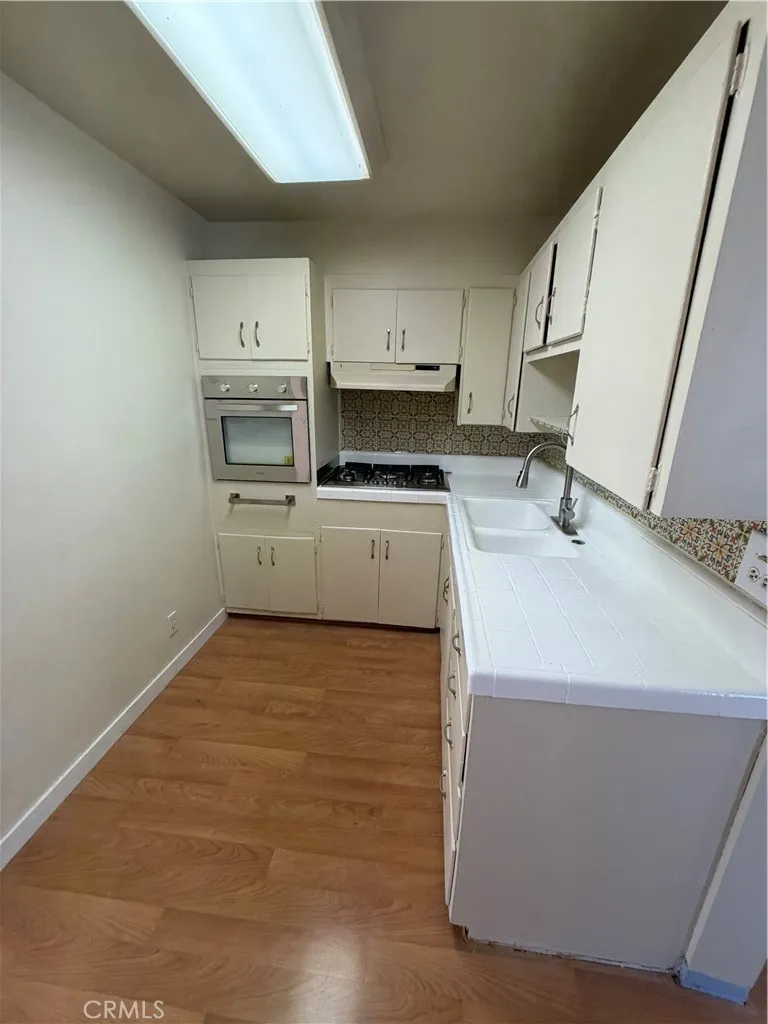 2053 Garfield Pasadena, CA 91104
