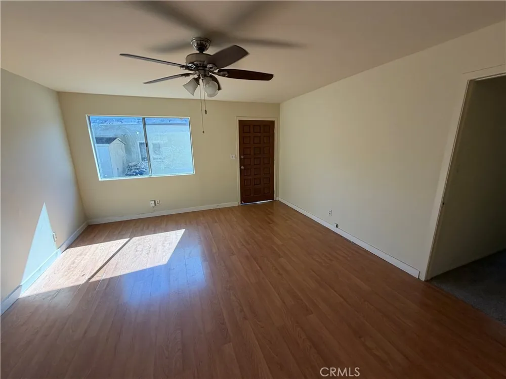 2053 Garfield Pasadena, CA 91104