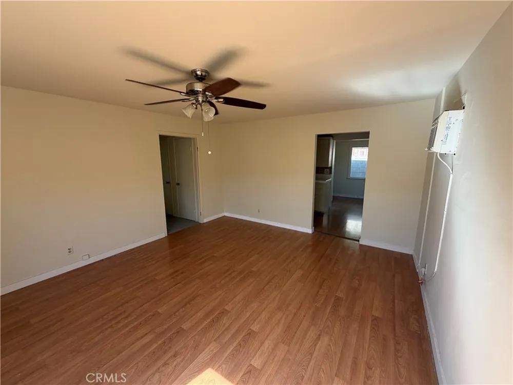 2053 Garfield Pasadena, CA 91104