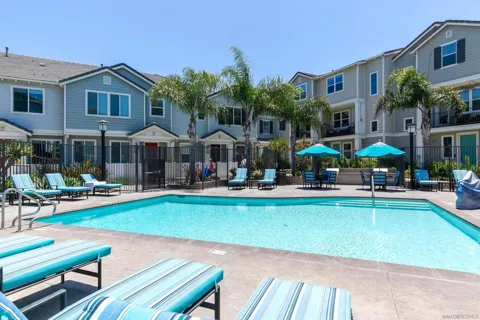 502 Shorebird Way