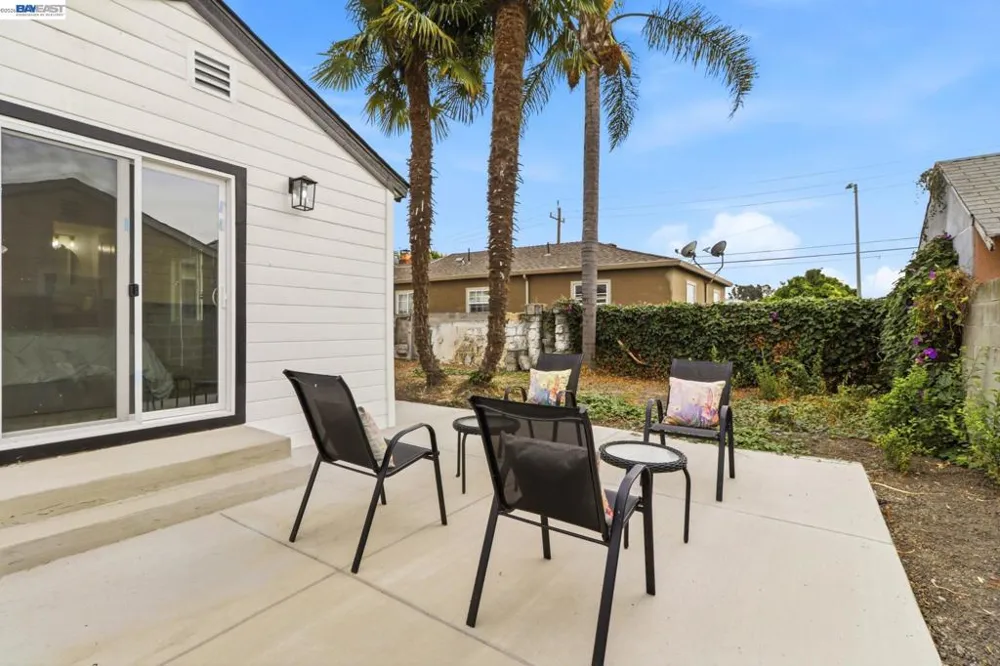1611 151St Ave San Leandro, CA 94578