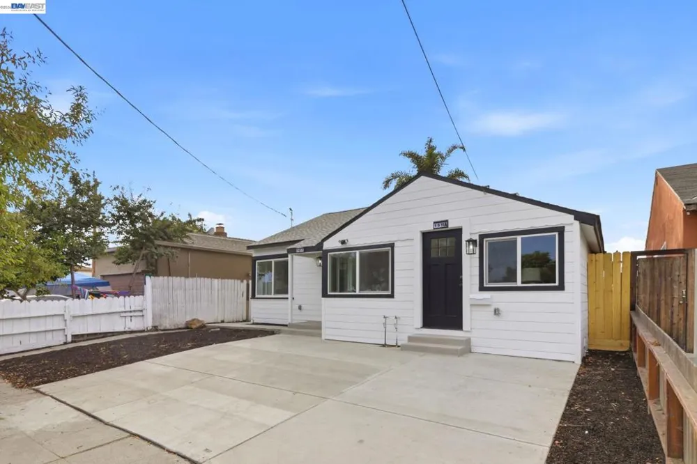 1611 151St Ave San Leandro, CA 94578