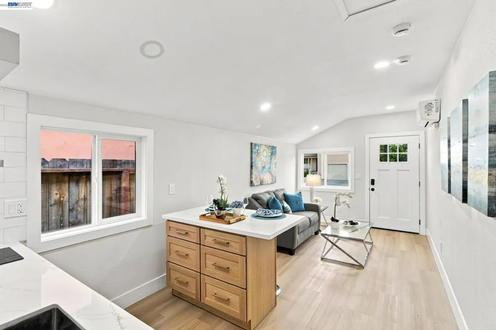 1611 151St Ave San Leandro, CA 94578