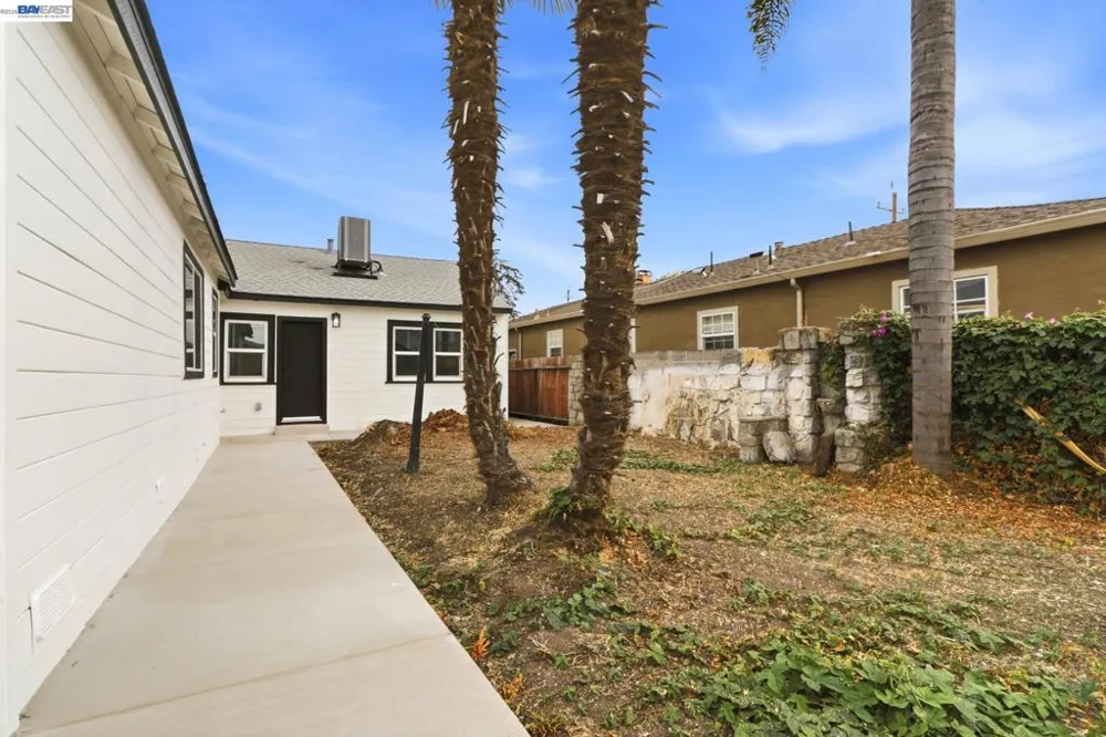 1611 151St Ave San Leandro, CA 94578