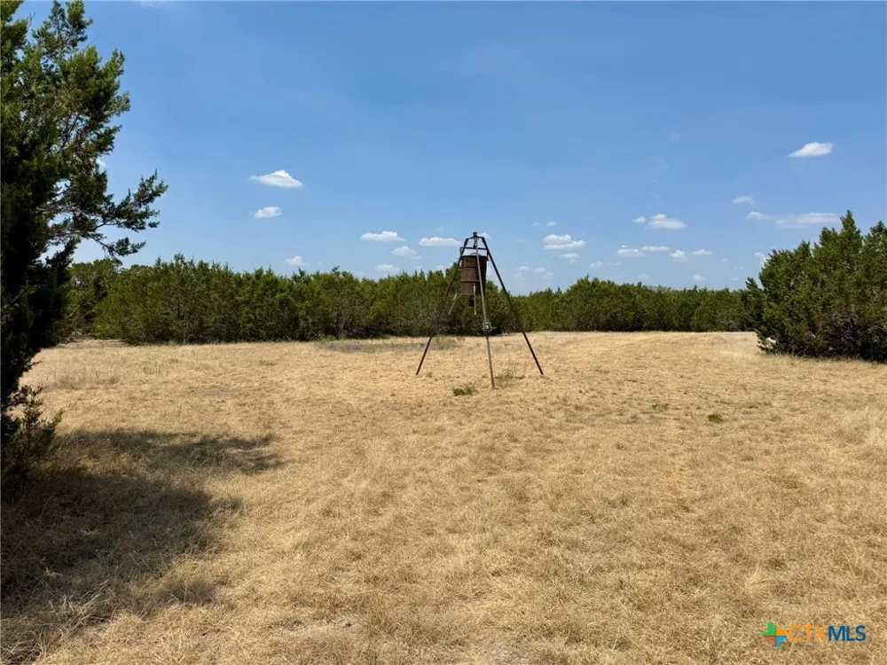 745 S Rocky Trail Lampasas, TX 76550