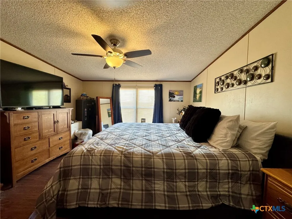 745 S Rocky Trail Lampasas, TX 76550