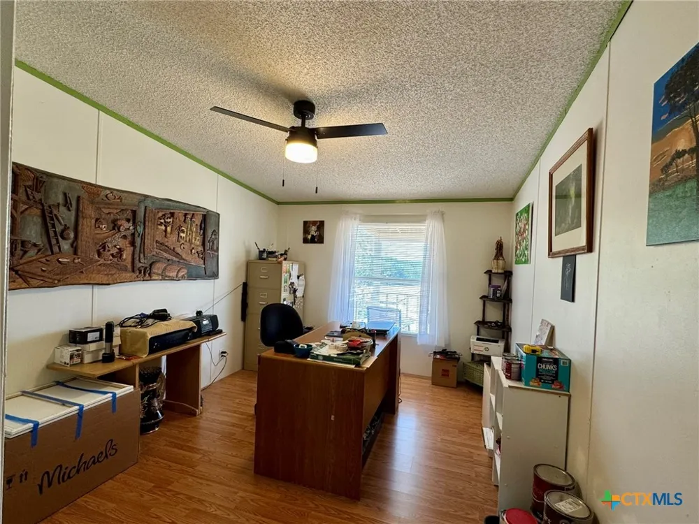 745 S Rocky Trail Lampasas, TX 76550