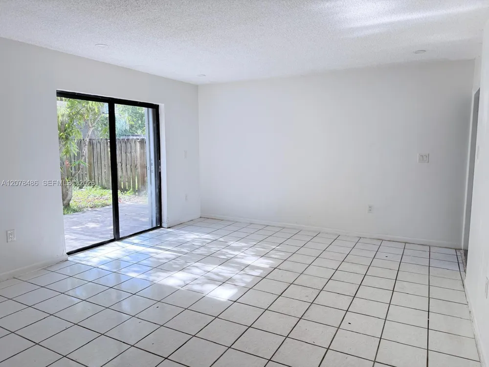20110 SW 88th Ct #20112 Cutler Bay, FL 33189