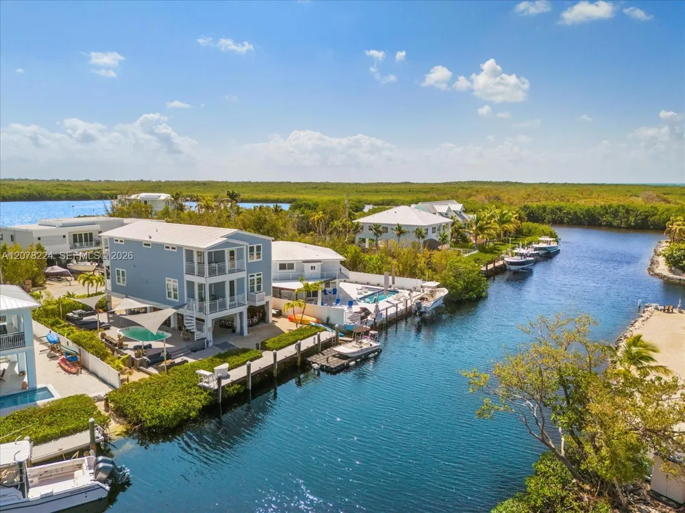 117 La Paloma Rd Key Largo, FL 33037