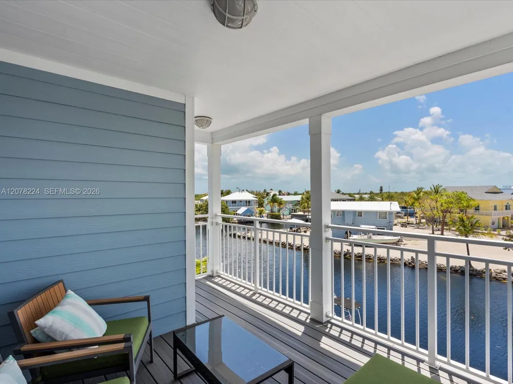 117 La Paloma Rd Key Largo, FL 33037