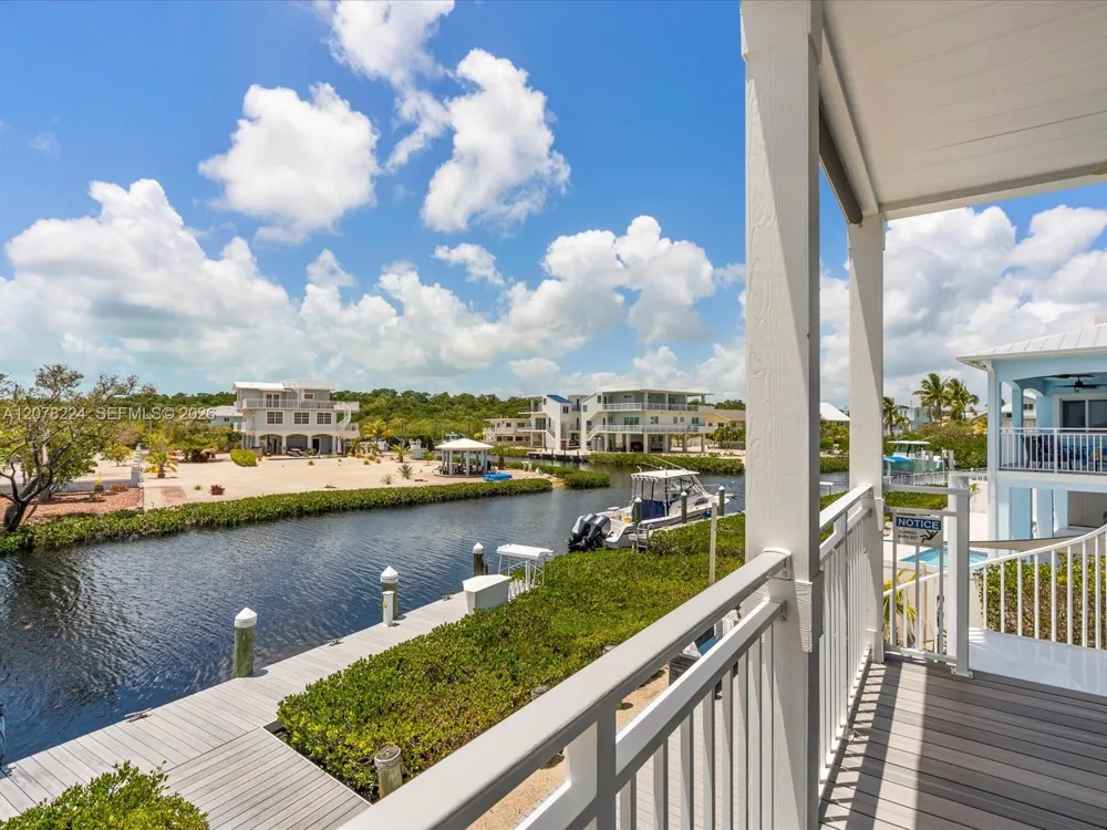 117 La Paloma Rd Key Largo, FL 33037
