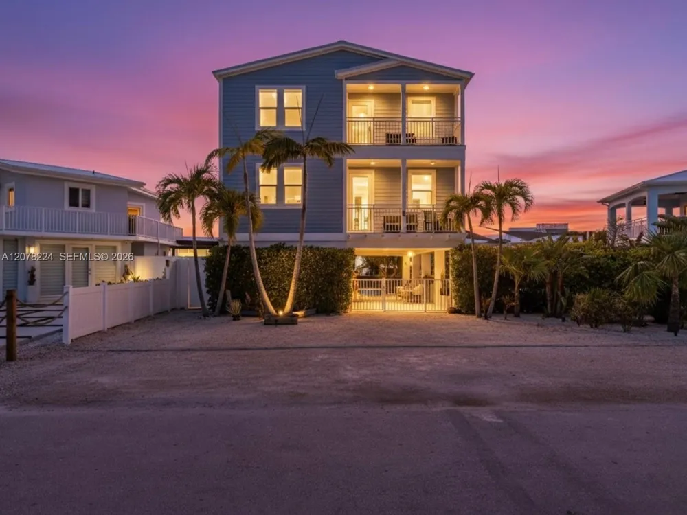 117 La Paloma Rd Key Largo, FL 33037