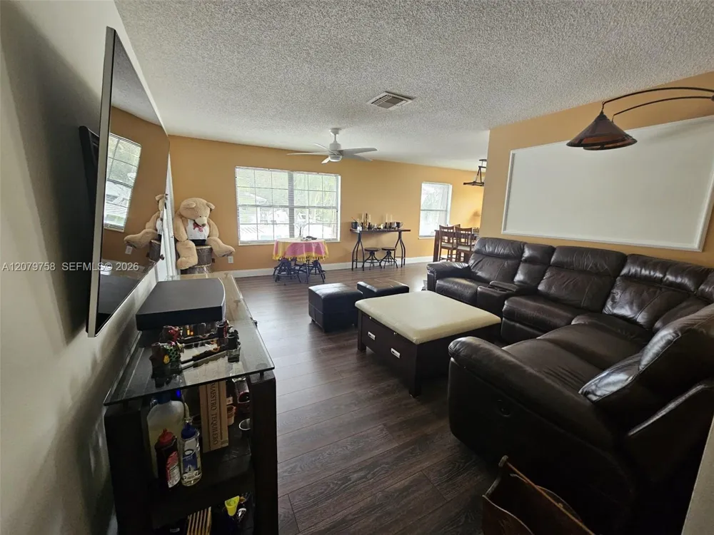 161 SE Village Dr #161 Port St. Lucie, FL 34952