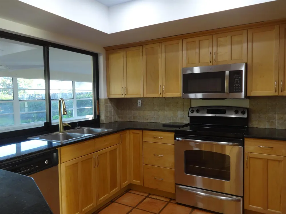 13868 COCOANUT AVENUE Juno Beach, FL 33408