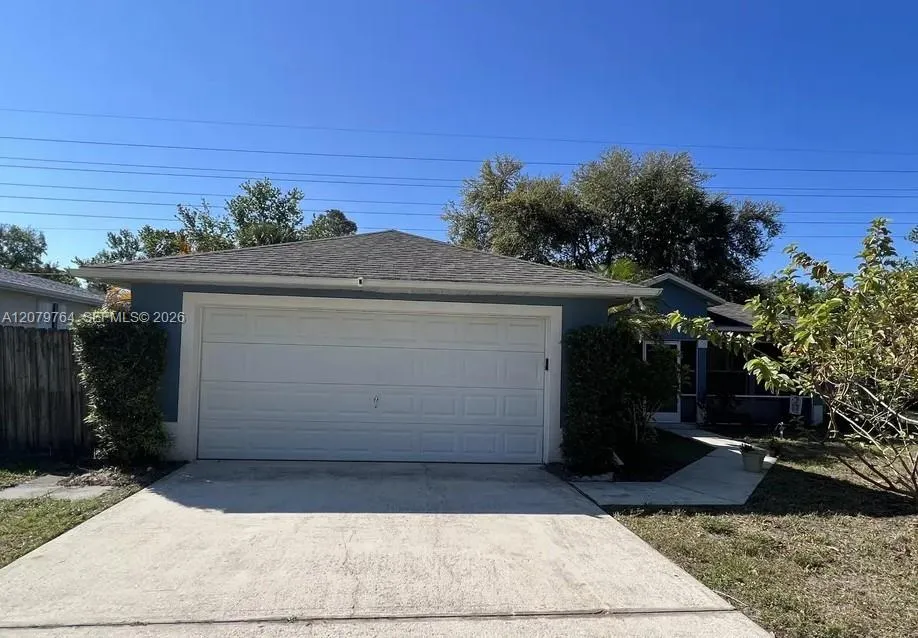 2425 Delys St Cocoa, FL 32926