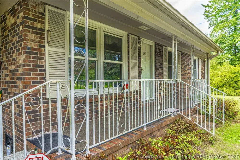 190 Morgan Drive Raeford, NC 28376