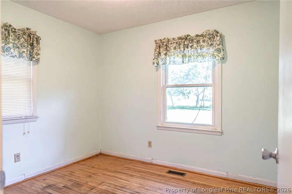 190 Morgan Drive Raeford, NC 28376