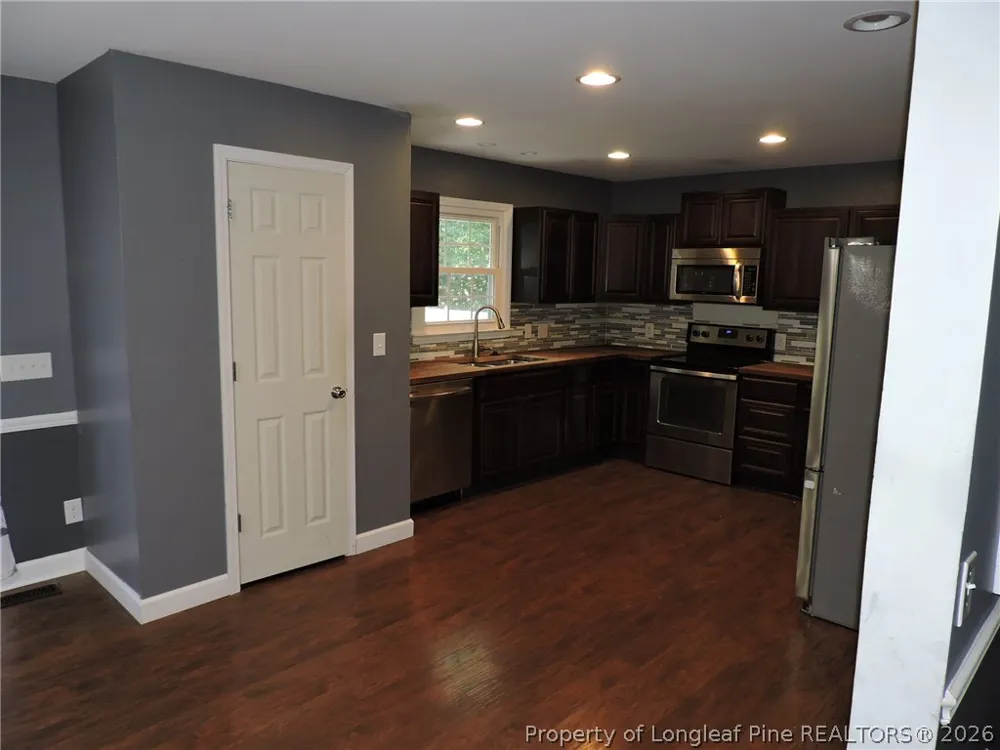 1816 Phillips Drive Sanford, NC 27330