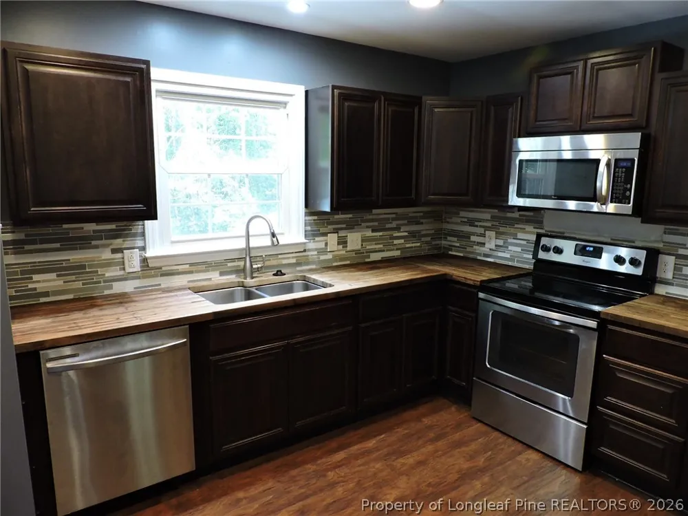 1816 Phillips Drive Sanford, NC 27330