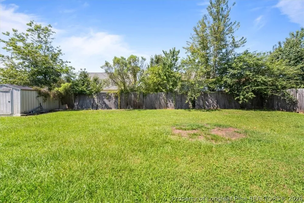 156 Lochwood Drive Raeford, NC 28376