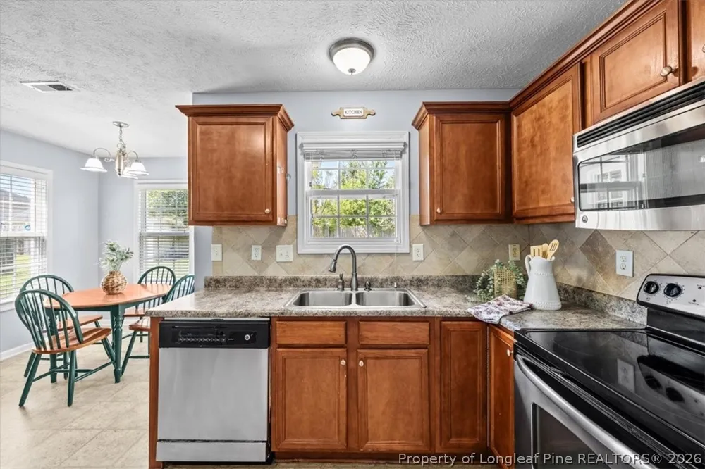 156 Lochwood Drive Raeford, NC 28376